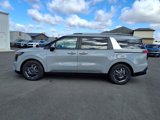 New 2025 Kia Carnival EX image 3