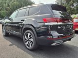 New 2025 Volkswagen Atlas SE image 3