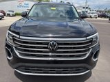 Used 2024 Volkswagen Atlas SE image 2