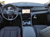 New 2024 Jeep Grand Cherokee Limited 4xe w/ Luxury Tech Group II image 2