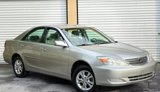 Used 2004 Toyota Camry LE image 3