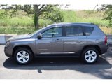 Used 2016 Jeep Compass Latitude w/ Sun/Sound Group image 4