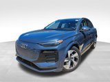 New 2025 Audi Q6 e-tron Prestige image 3