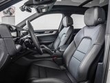 Certified 2024 Porsche Cayenne image 5