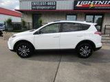 Used 2018 Toyota RAV4 LE image 2