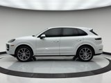 Certified 2024 Porsche Cayenne image 2
