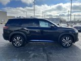 New 2025 Nissan Pathfinder Platinum w/ Cargo Package image 5