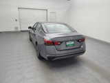 Used 2023 Nissan Altima 2.5 SV image 6