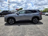 Used 2025 Nissan Rogue SV image 4