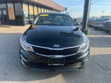 Used 2018 Kia Optima LX w/ 17" Alloy Wheels Package image 2