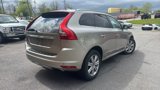 Used 2016 Volvo XC60 T6 w/ Proximity Package image 6