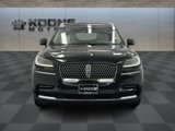 Certified 2022 Lincoln Aviator Reserve w/ Equipment Group 201A image 3