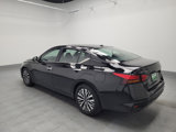 Used 2023 Nissan Altima 2.5 SV image 3