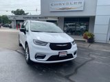 New 2026 Chrysler Pacifica Select image 3