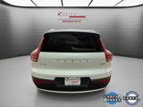 Used 2025 Volvo XC40 B5 Core image 5