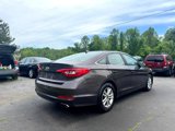 Used 2015 Hyundai Sonata SE image 5