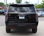 Used 2017 Cadillac Escalade ESV Luxury image 4