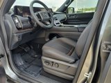New 2025 Nissan Armada SL image 2