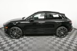 Used 2025 Porsche Macan image 2