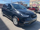 New 2025 Chrysler Pacifica Select image 3
