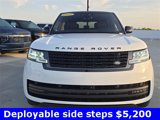 Used 2025 Land Rover Range Rover SE image 3