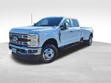 New 2026 Ford F350 XLT image 2