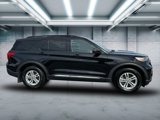 Used 2022 Ford Explorer XLT w/ Equipment Group 202A image 3