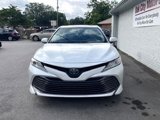 Used 2019 Toyota Camry XLE image 3