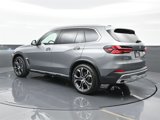 Used 2026 BMW X5 sDrive40i image 2