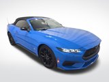 Used 2024 Ford Mustang Convertible image 3