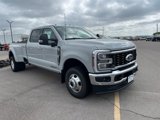 New 2025 Ford F350 4x4 Crew Cab DRW Super Duty image 2