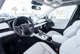 New 2025 Mitsubishi Outlander SE image 2
