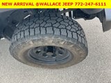 Used 2023 Jeep Gladiator Sport image 4
