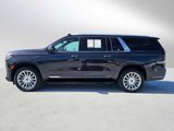 Used 2023 Cadillac Escalade ESV Premium Luxury image 2