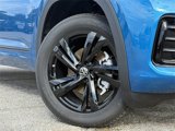 New 2025 Volkswagen Atlas Cross Sport SEL R-Line image 2
