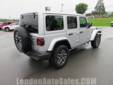 Used 2024 Jeep Wrangler Unlimited Sahara w/ Technology Group image 5