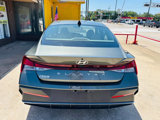Used 2024 Hyundai Elantra SEL image 4