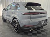 New 2025 Porsche Cayenne image 3