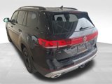 New 2025 Volkswagen Atlas Peak Edition SE image 5