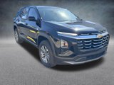 New 2026 Chevrolet Equinox LT image 2