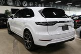 Used 2023 Porsche Cayenne S Platinum image 3