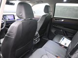 New 2025 Volkswagen Atlas SEL Premium R-Line image 2