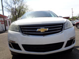 Used 2017 Chevrolet Traverse LT image 2
