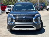 New 2025 Mitsubishi Outlander SE image 2