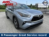 Used 2022 Toyota Highlander XLE image 4
