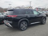 New 2025 Nissan Pathfinder Platinum image 3