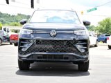 New 2025 Volkswagen Tiguan SE R-Line image 2