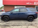 Used 2023 Chevrolet Traverse LT w/ Midnight/Sport Edition image 2