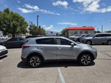 Used 2022 Kia Sportage EX w/ EX Technology Package image 3
