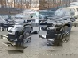 New 2025 Nissan Pathfinder SL w/ SL Premium Package image 2